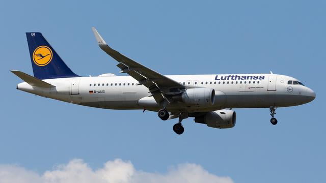 D-AIUG:Airbus A320-200:Lufthansa